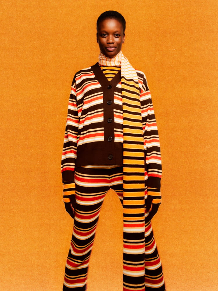LOOKBOOK 6