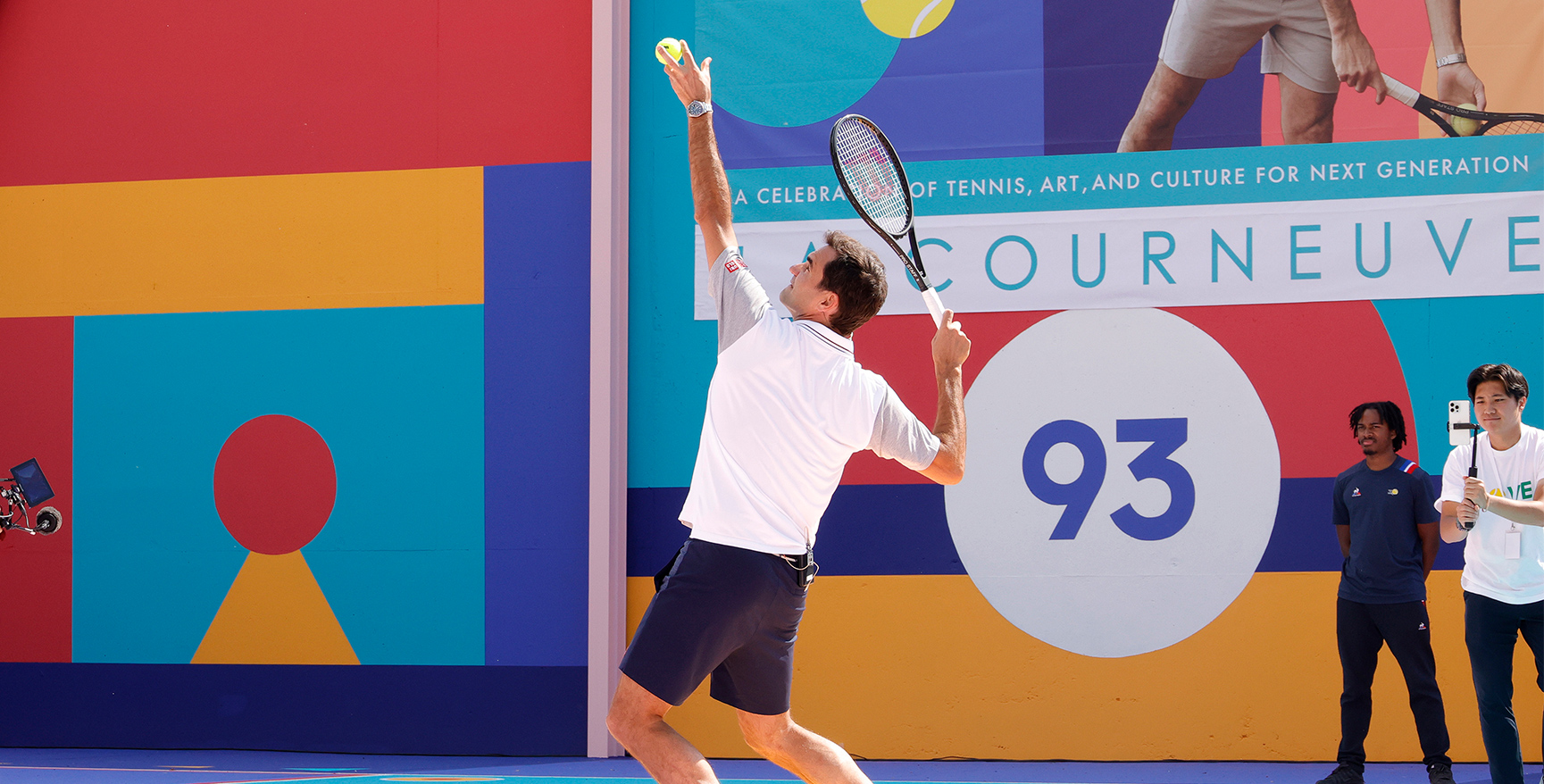 Roger in La Courneuve/Paris: the sky is blue, the future is bright. 