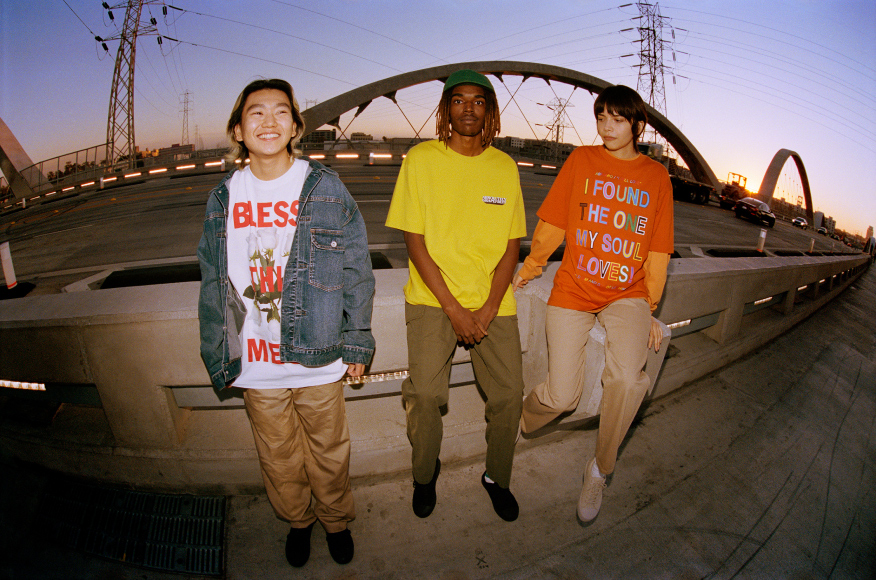 We return to the source of the T-shirt, and reflect the current streetwear trend.