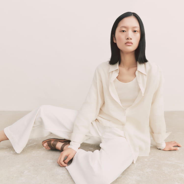WOMEN 商品ラインナップ